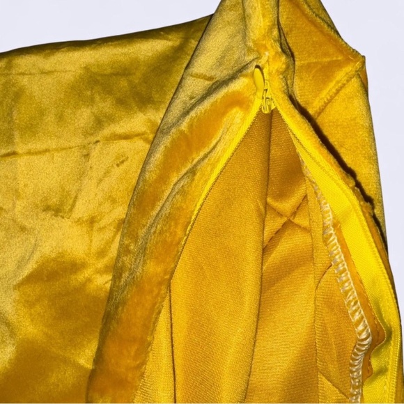 Golden Quilted Pillow Cover - Picture 2 of 4